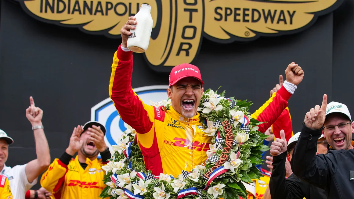 alex-palou-cetak-sejarah-di-indianapolis-500-kyle-larson-harus-puas-dengan-nasib-sial